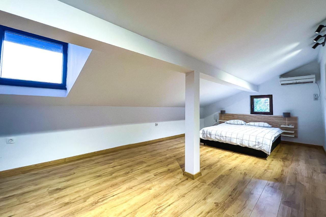 Deluxe Central Rooms Karlovo Dış mekan fotoğraf